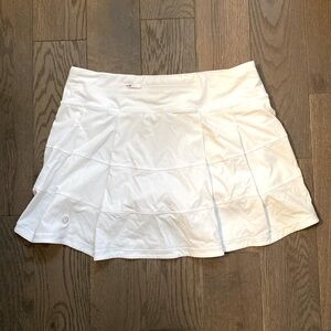White Lululemon skort